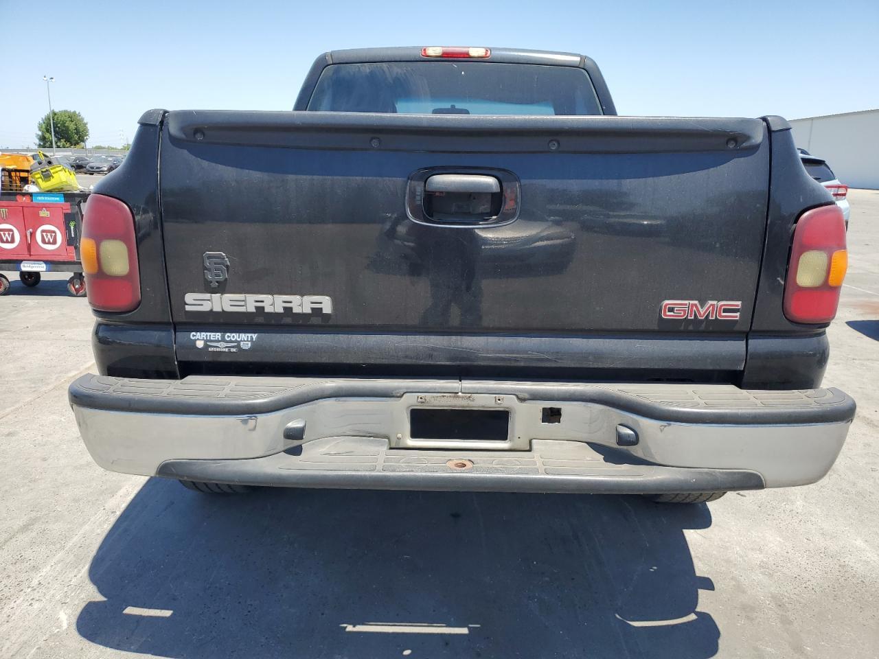 2002 GMC New Sierra C1500 - Image 6