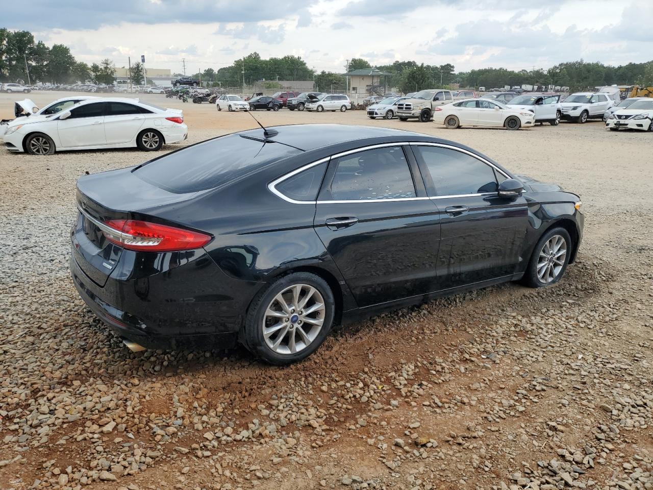 2017 Ford Fusion Se - Фото 3