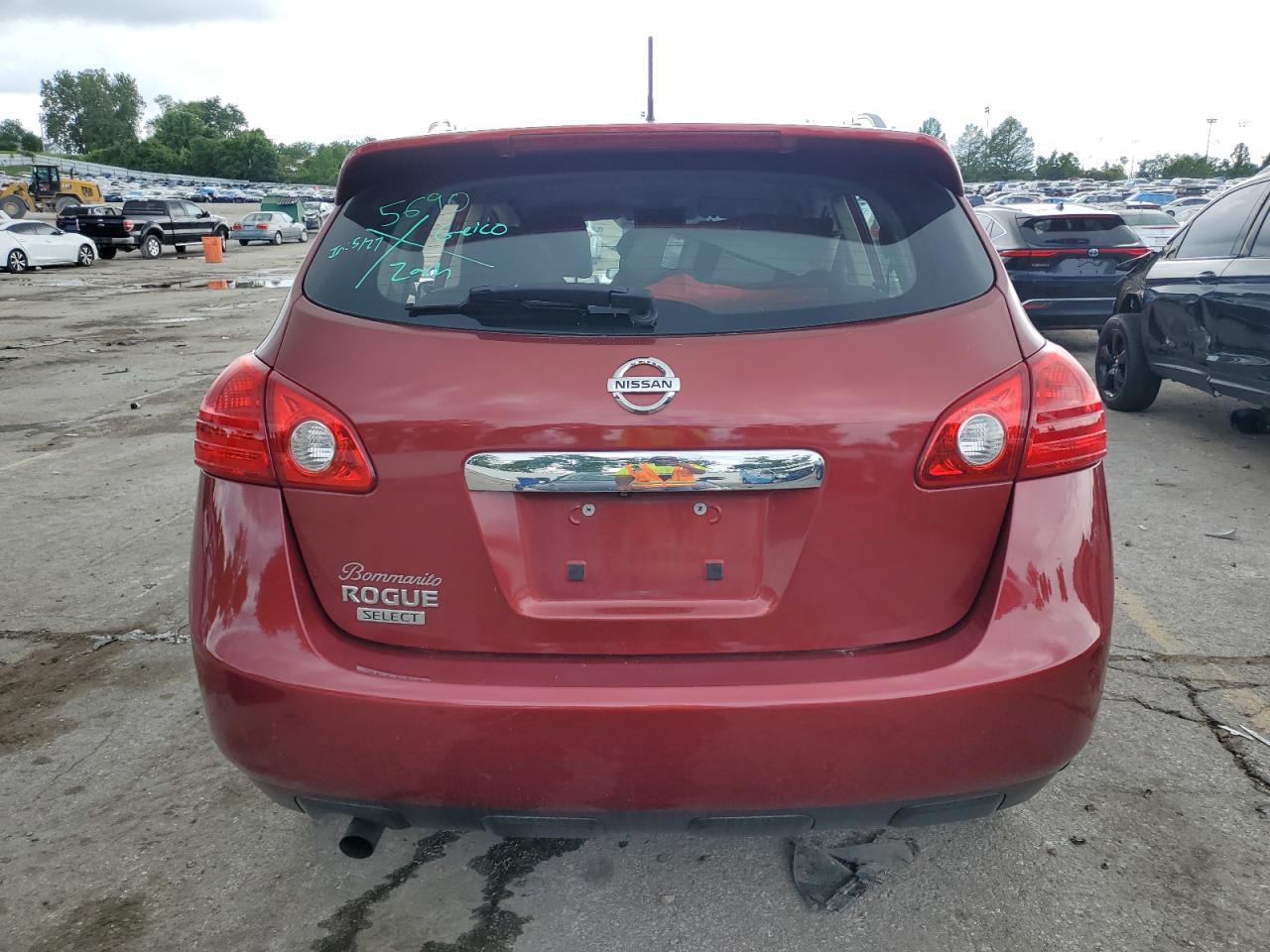 2015 Nissan Rogue Select S - Image 6