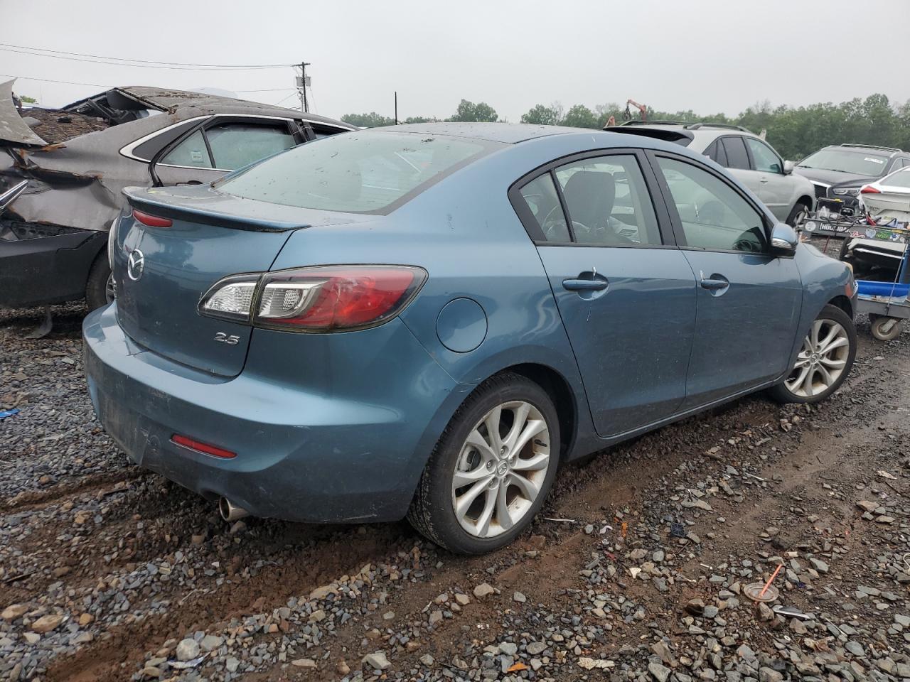 2010 Mazda 3 S - Image 3