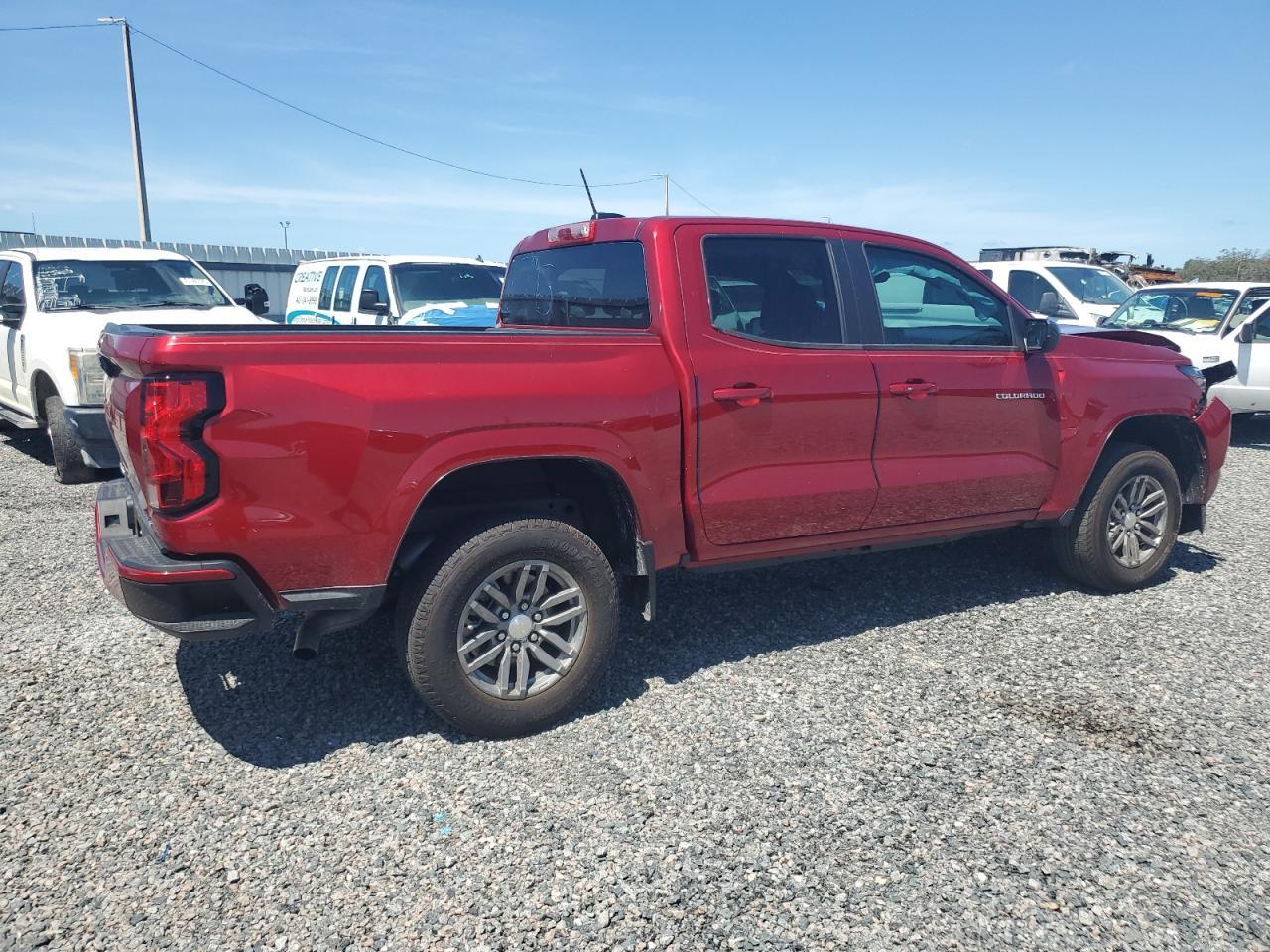 2023 Chevrolet Colorado Lt - Image 3