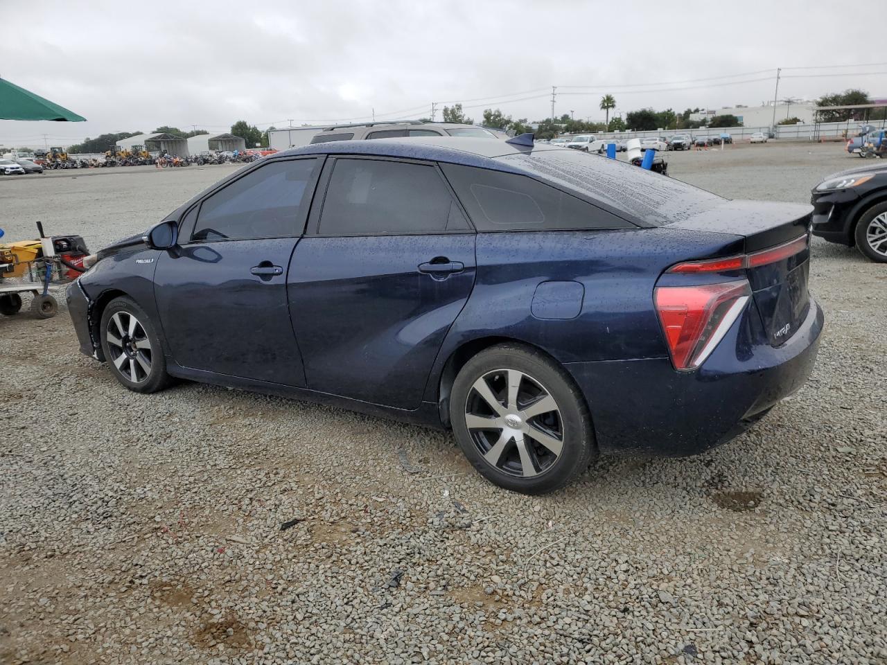 2016 Toyota Mirai - Image 2
