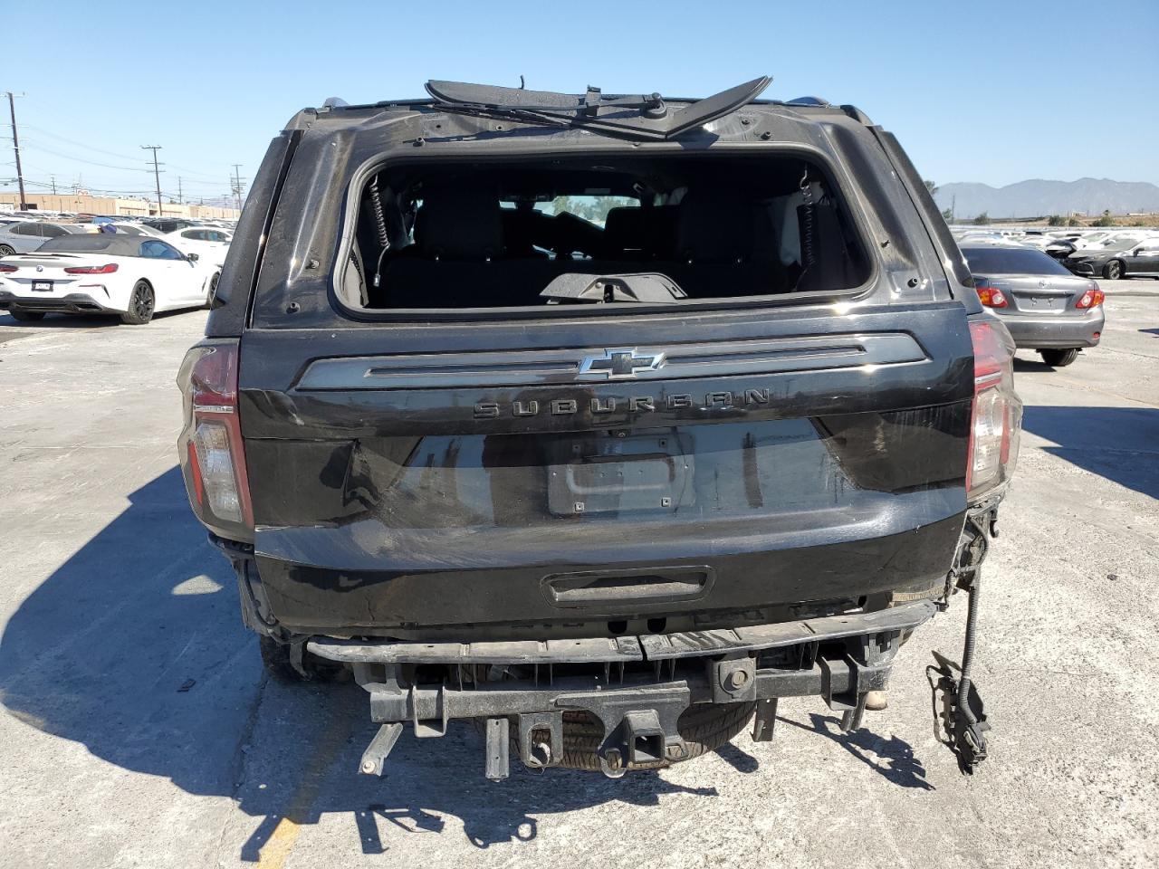 2022 Chevrolet Suburban K1500 Z71 - Фото 6