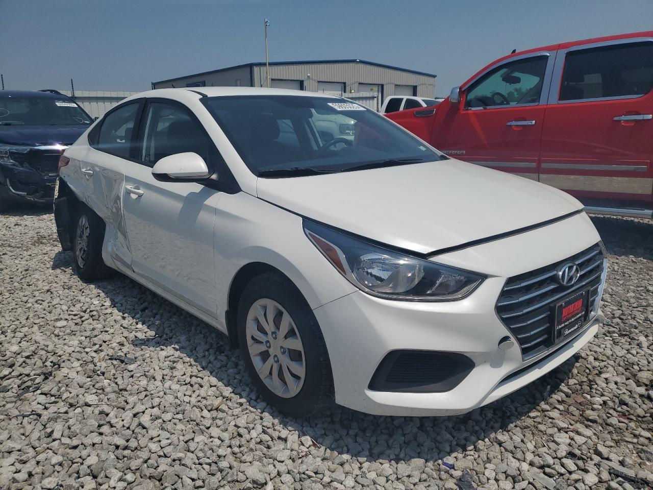 2020 Hyundai Accent Se - Фото 4