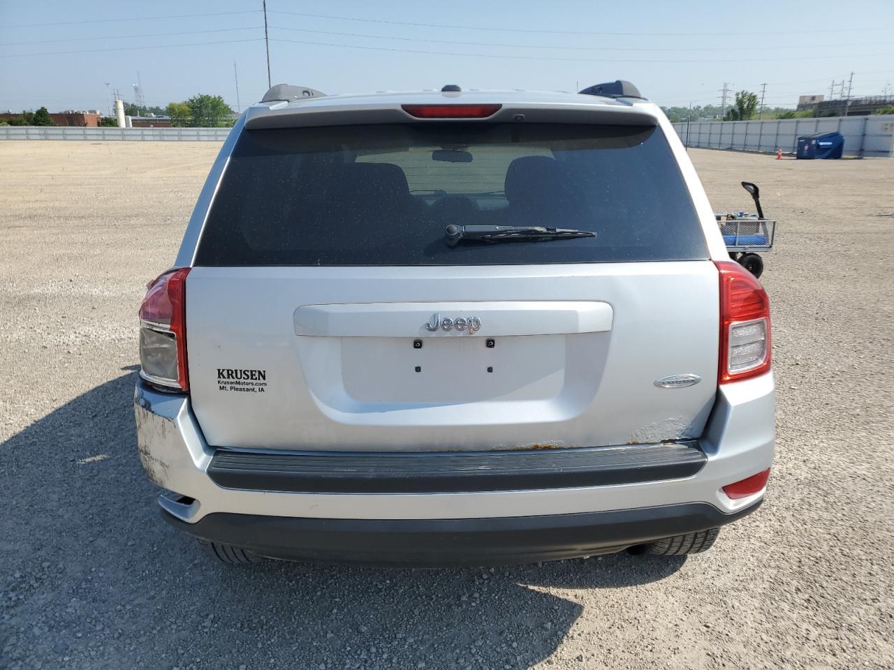 2013 Jeep Compass Latitude - Фото 6