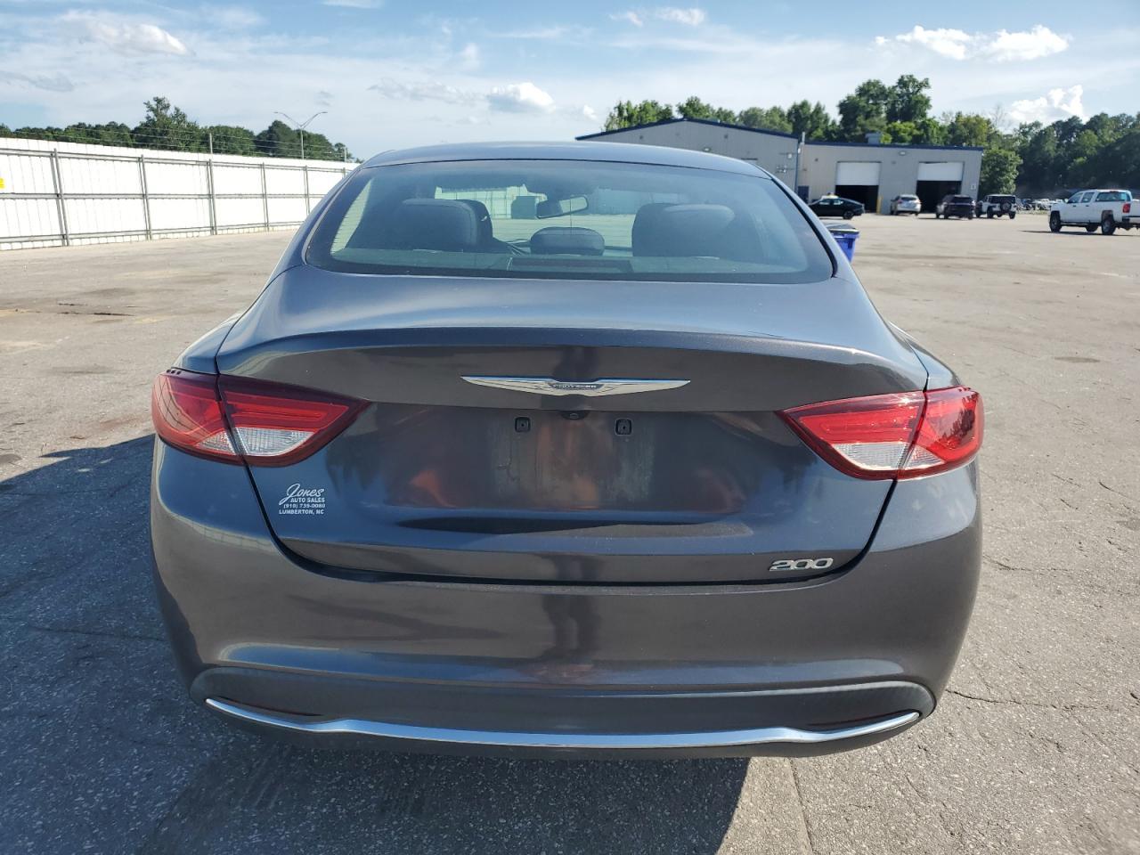 2016 Chrysler 200 Limited - Фото 6