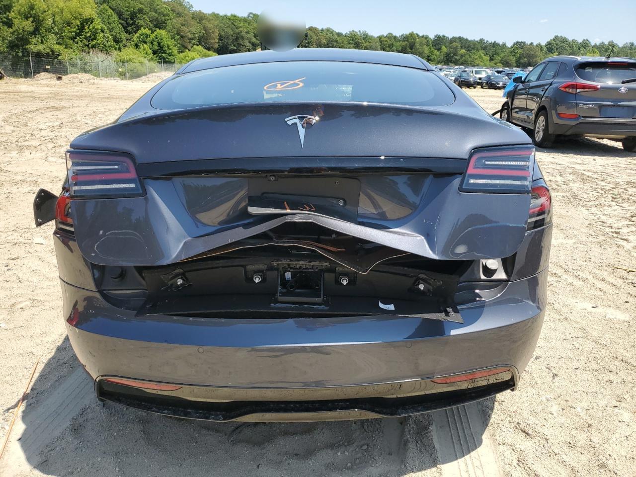 2022 Tesla Model S - Фото 6