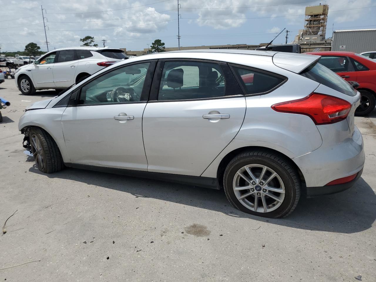 2016 Ford Focus Se - Фото 2