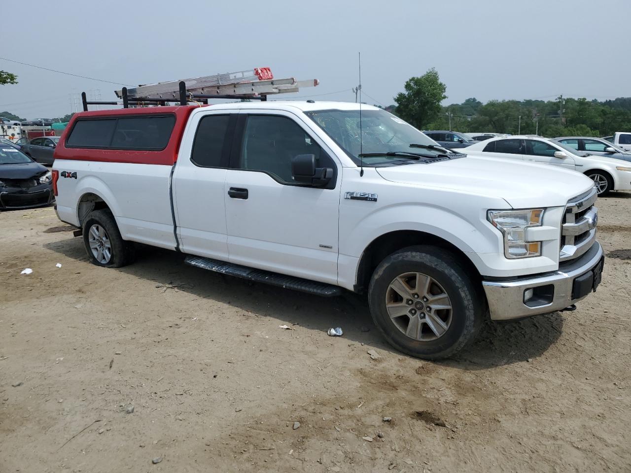 2017 Ford F150 Super Cab - Фото 4