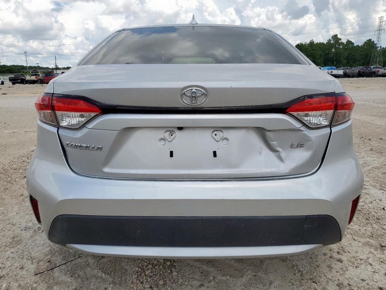 2021 Toyota Corolla Le - Image 6