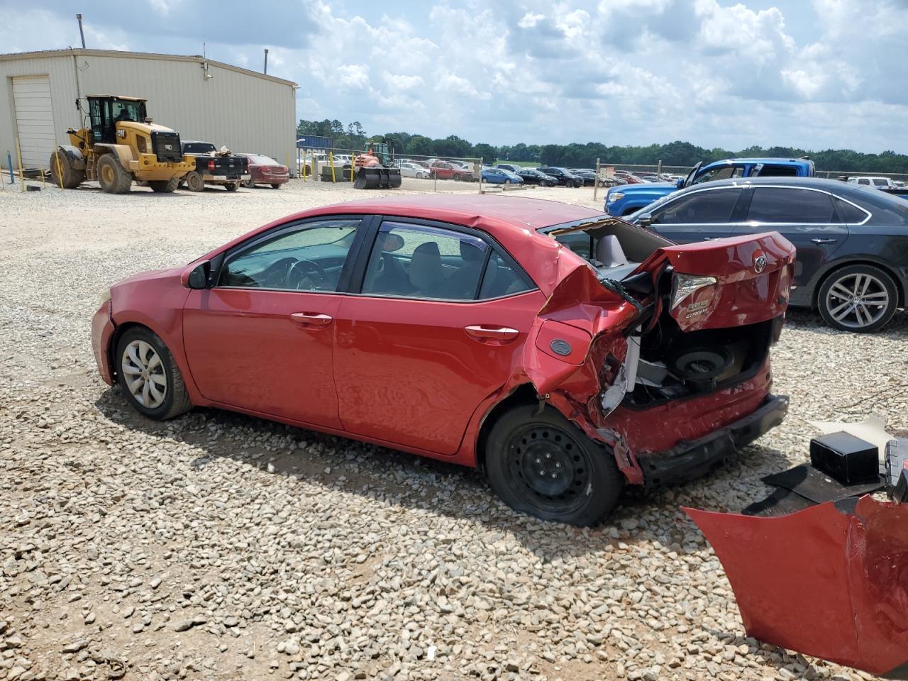 2015 Toyota Corolla L - Фото 2