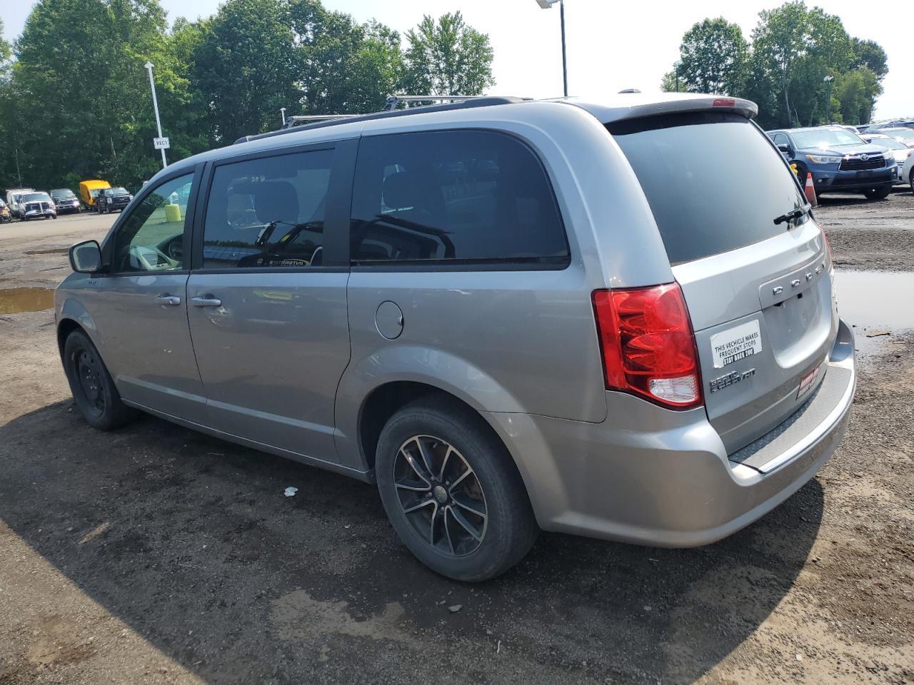 2018 Dodge Grand Caravan Gt - Фото 2