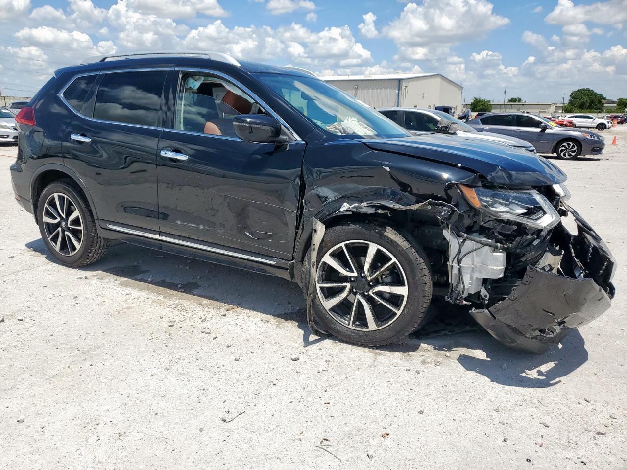 2018 Nissan Rogue S - Image 4