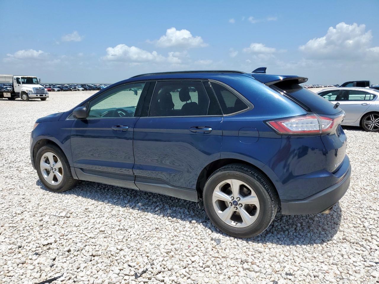 2017 Ford Edge Se - Image 2