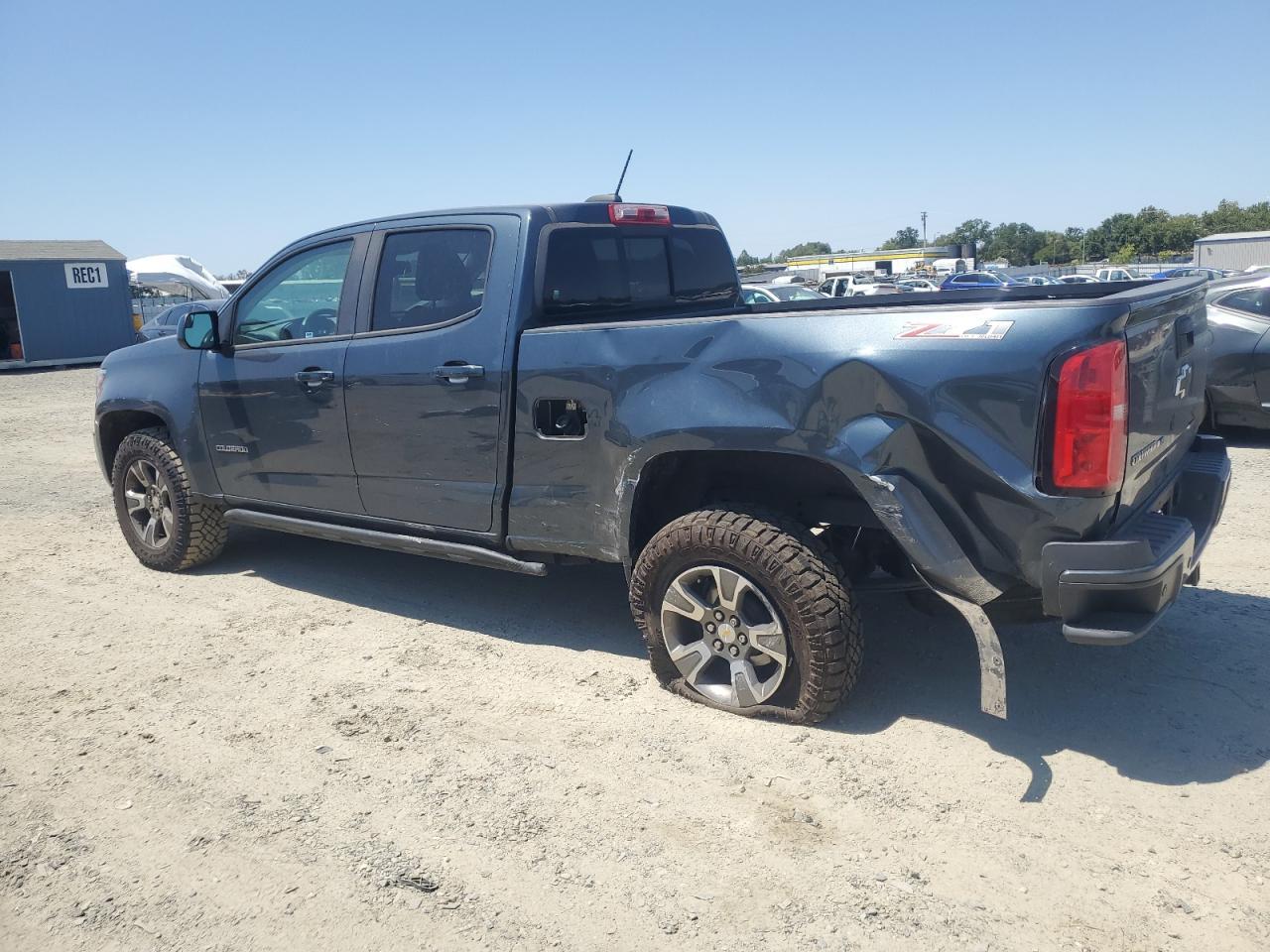 2020 Chevrolet Colorado Z71 - Фото 2