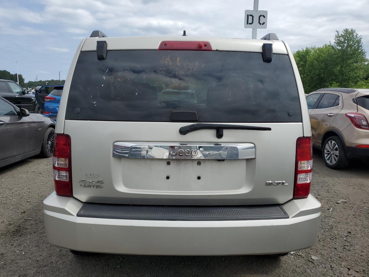 2008 Jeep Liberty Limited - Image 6