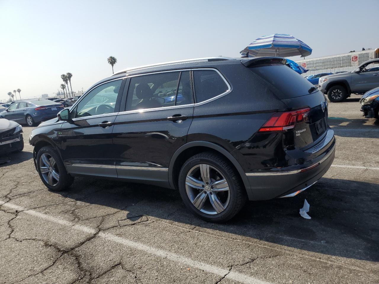 2020 Volkswagen Tiguan Se - Image 2