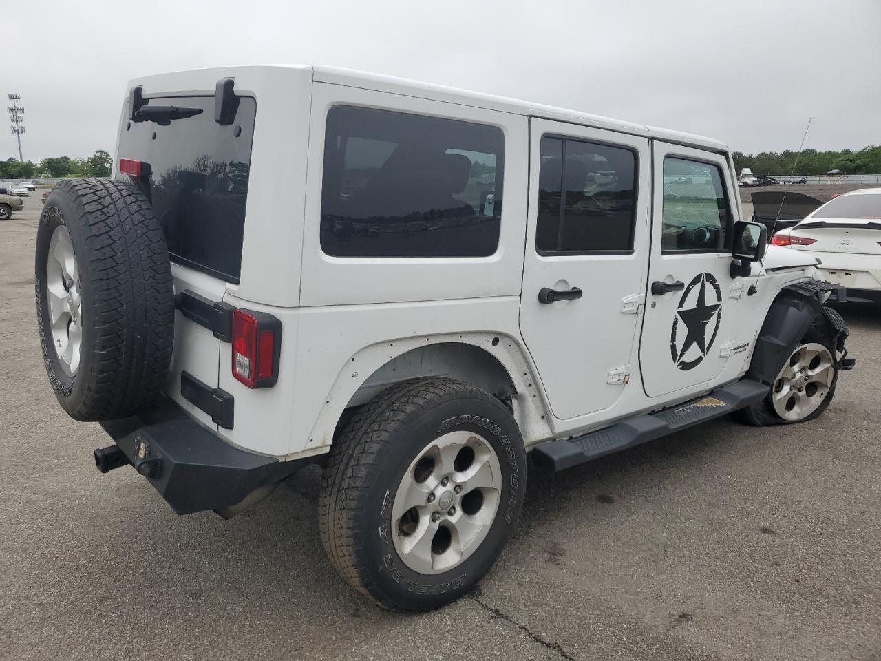 2015 Jeep Wrangler Unlimited Sahara - Фото 3