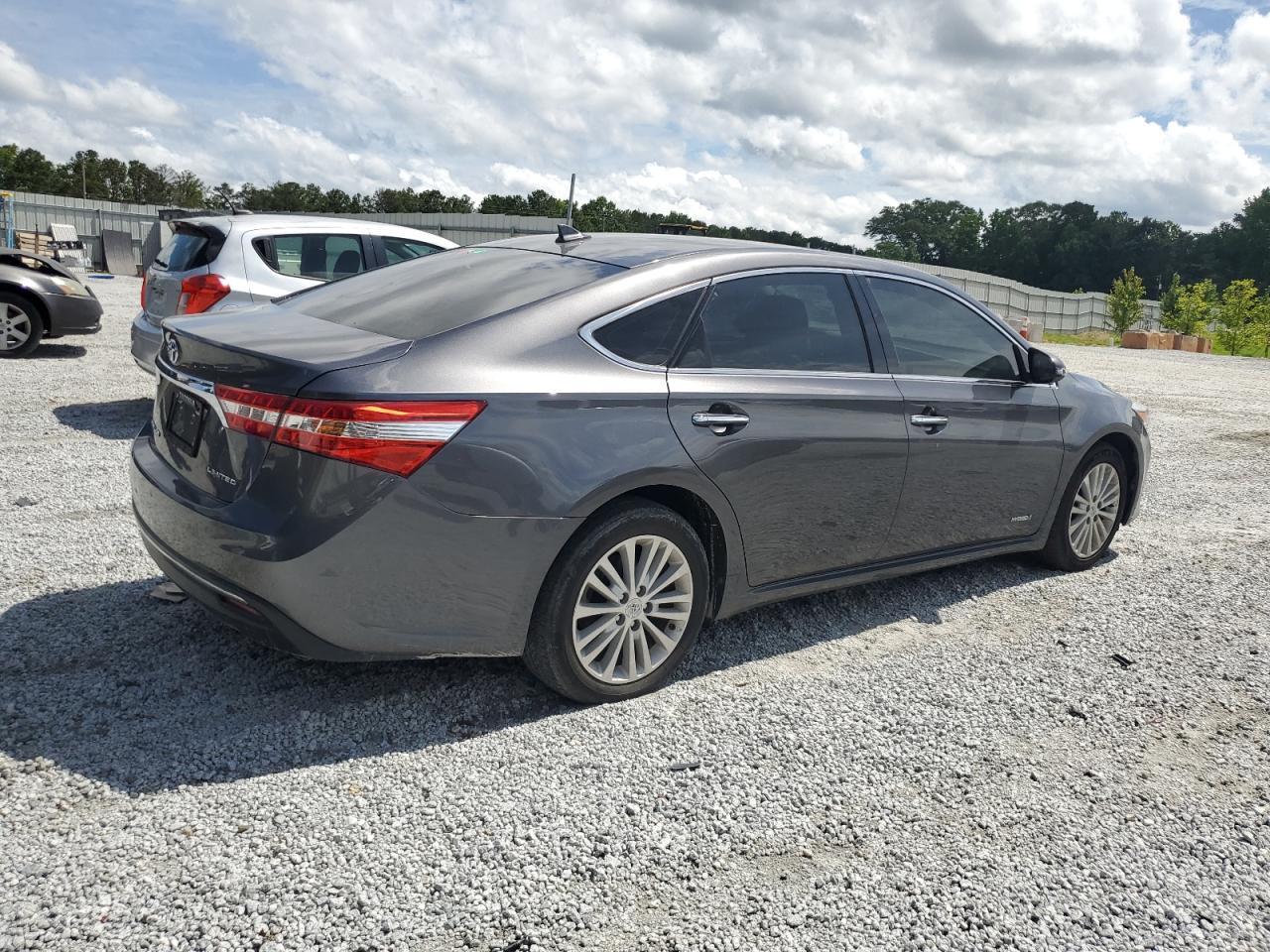 2015 Toyota Avalon Hybrid - Фото 3