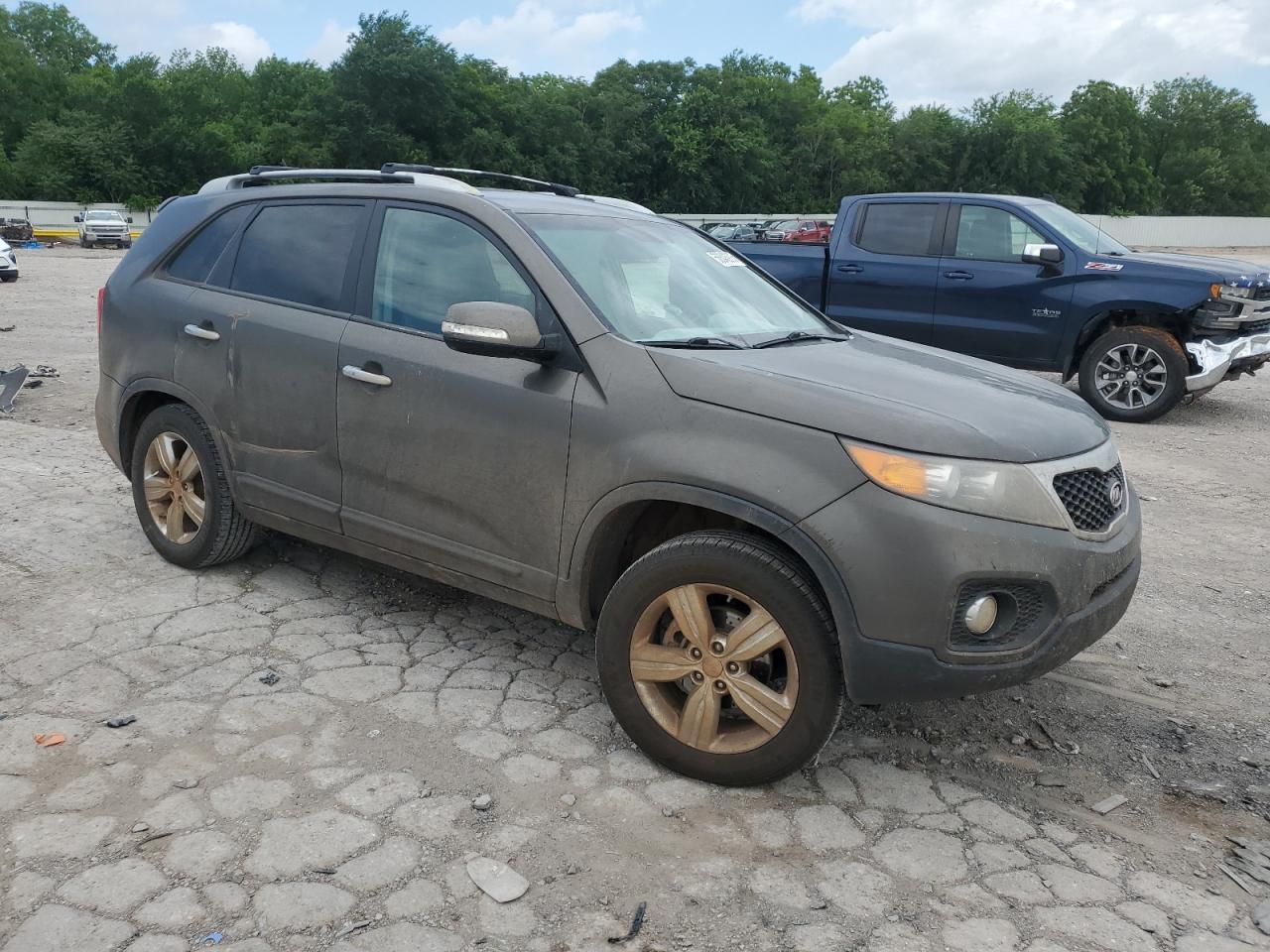 2013 Kia Sorento Ex - Image 4