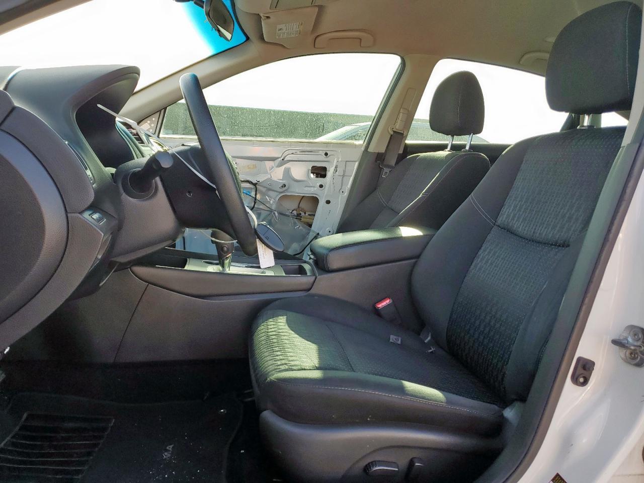 2017 Nissan Altima 2.5 - Image 7