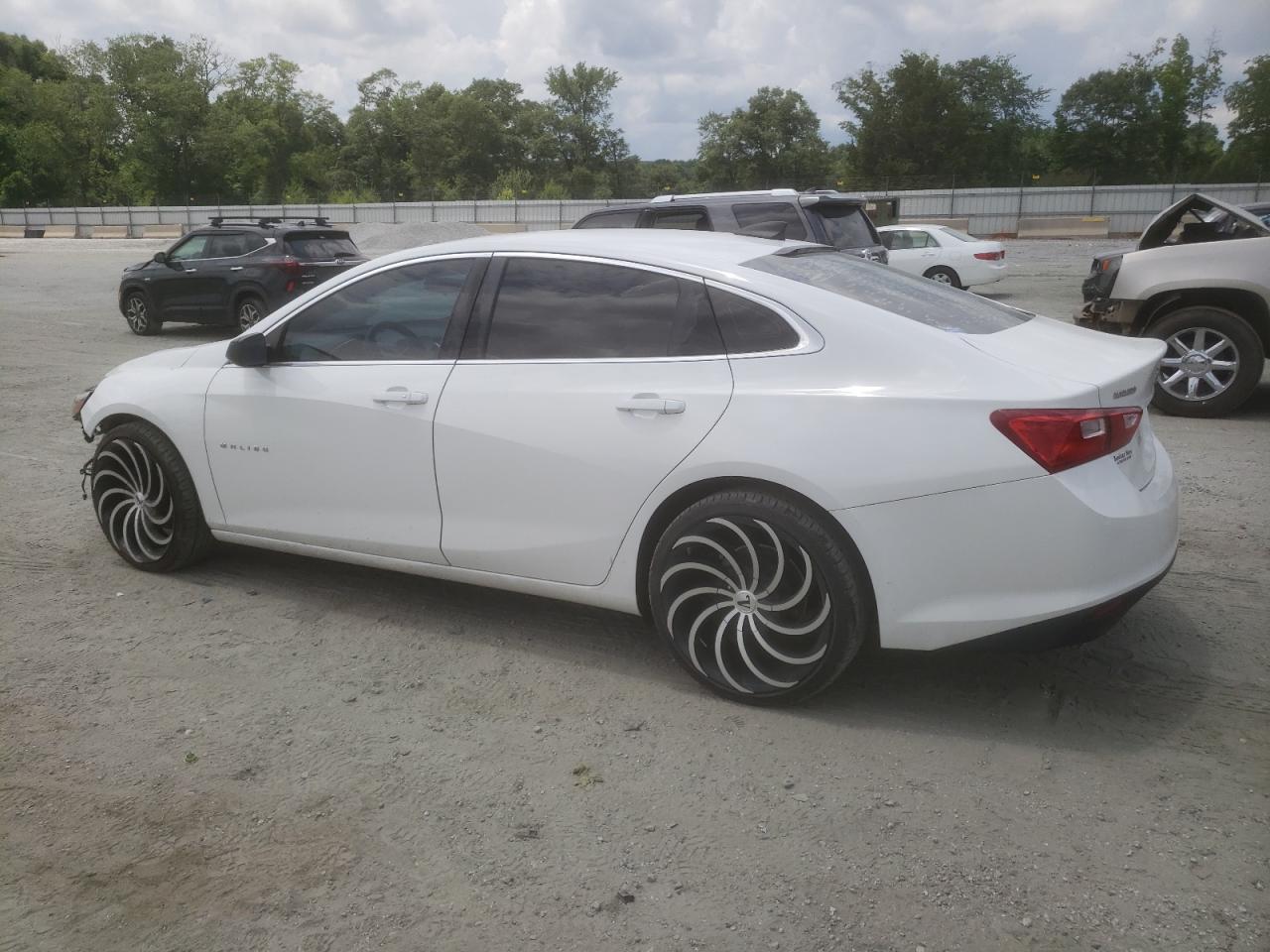 2019 Chevrolet Malibu Ls - Image 2