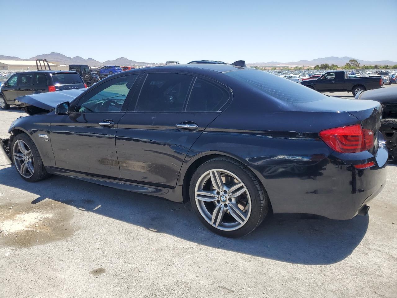 2012 BMW 535 Xi - Image 2