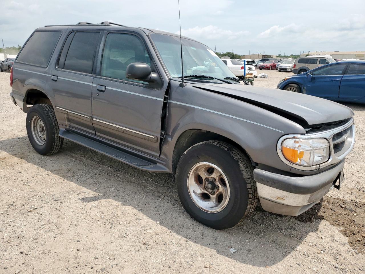 1998 Ford Explorer - Фото 4