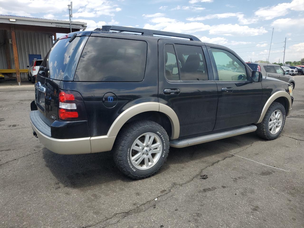 2009 Ford Explorer Eddie Bauer - Фото 3