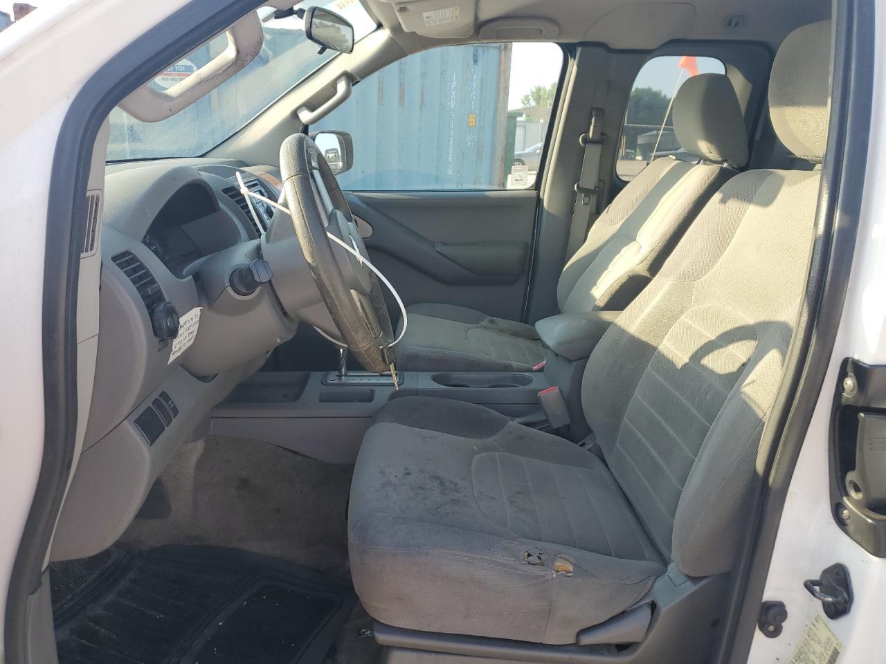 2012 Nissan Frontier S - Фото 7