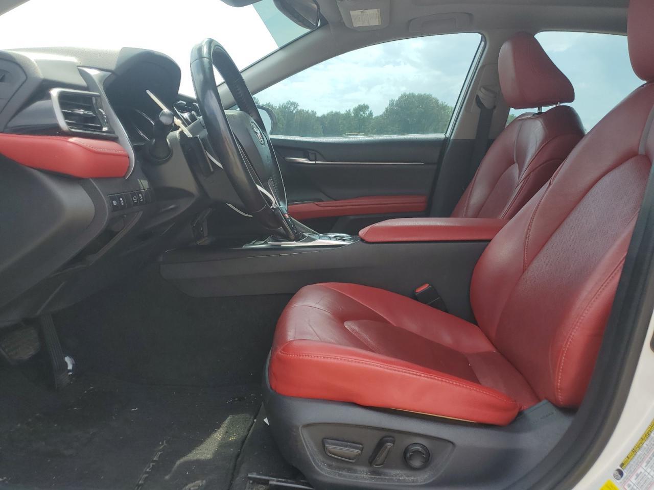 2019 Toyota Camry Xse - Image 7