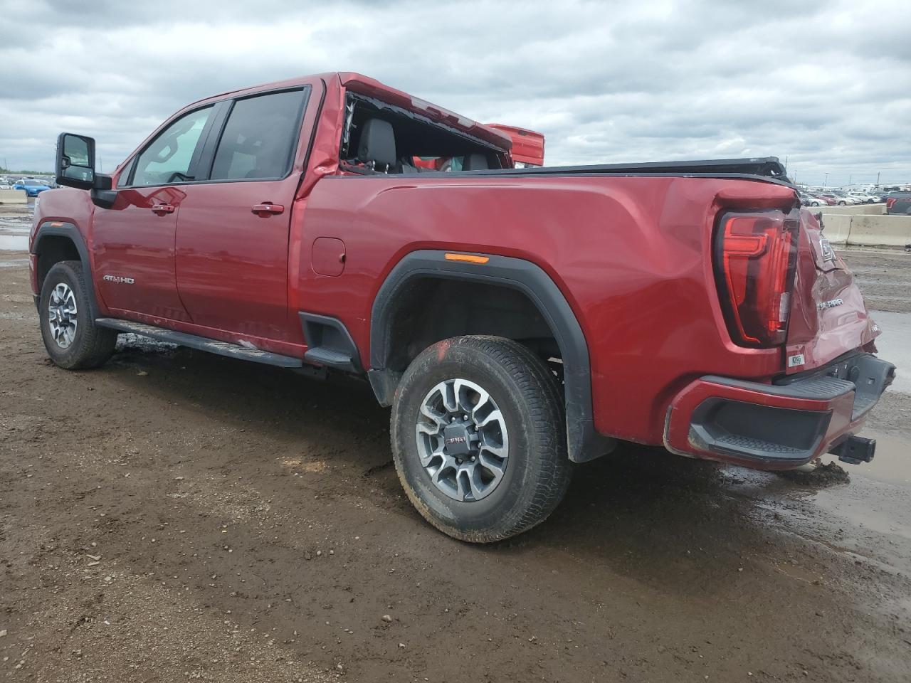 2022 GMC Sierra K2500 At4 - Image 2