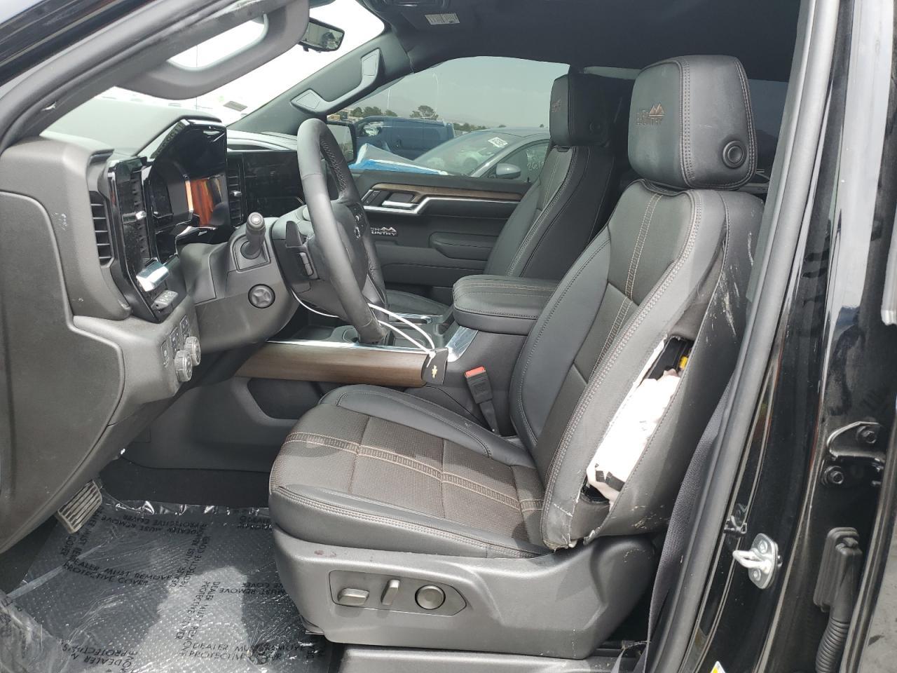 2025 Chevrolet Silverado K1500 High Country - Image 7