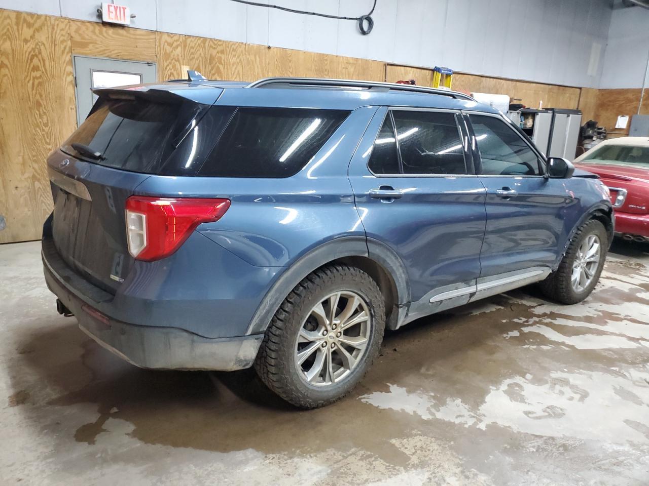 2020 Ford Explorer Xlt - Фото 3