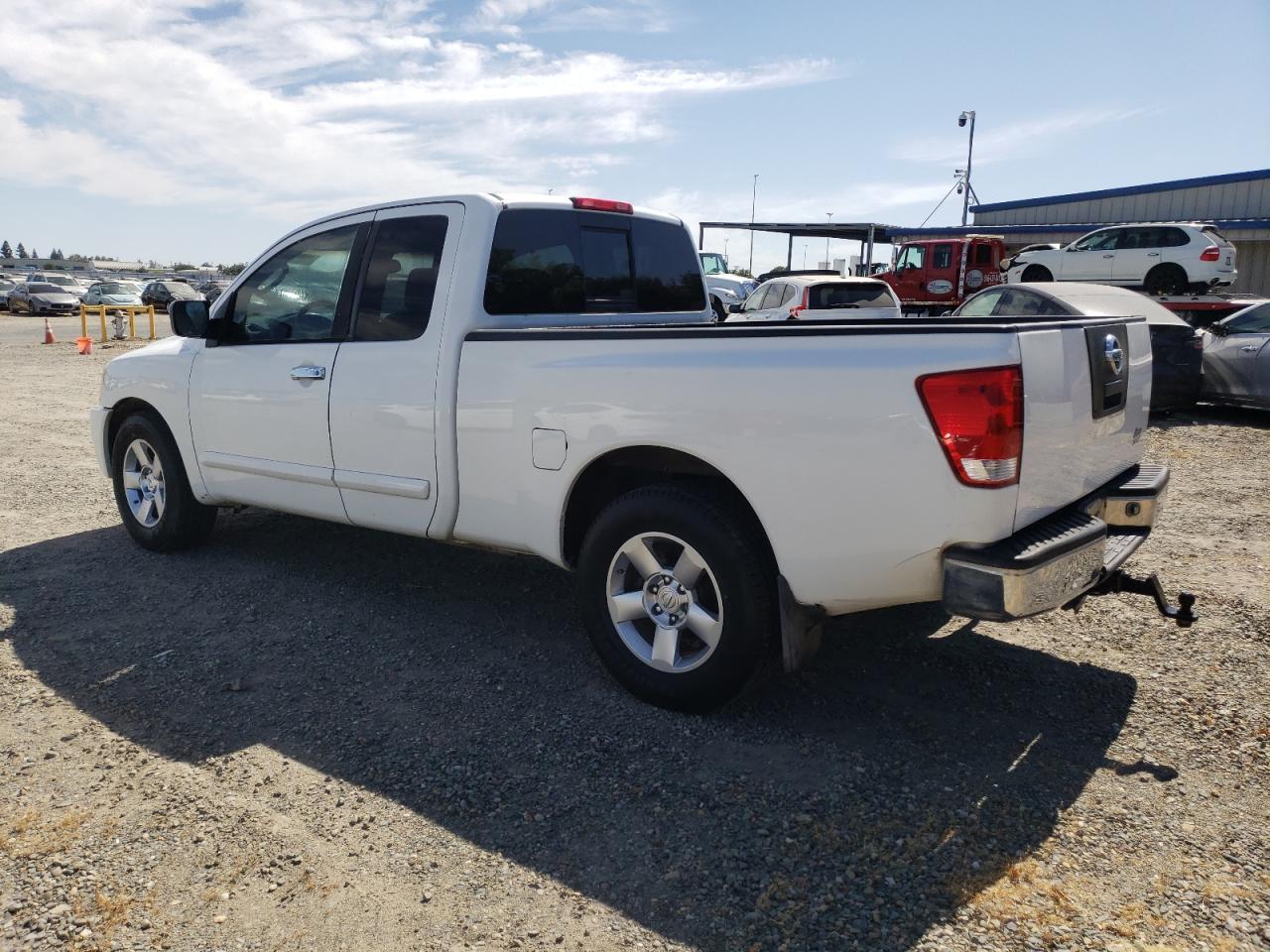 2004 Nissan Titan Xe - Фото 2