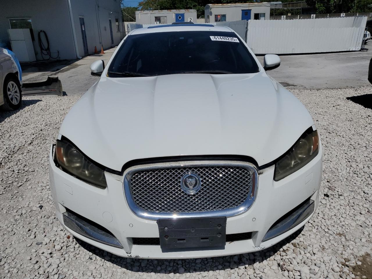 2013 Jaguar Xf - Image 5