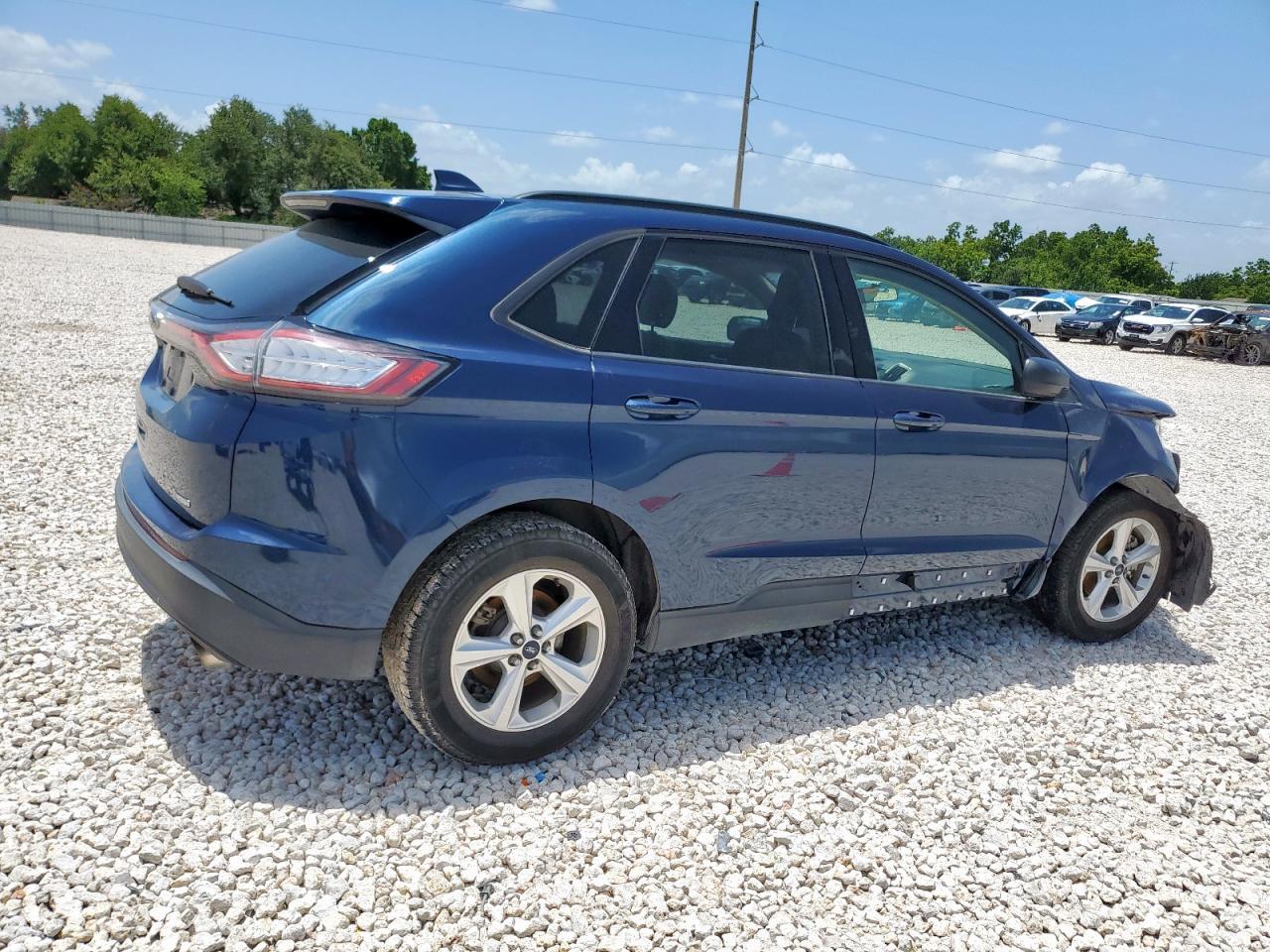 2017 Ford Edge Se - Image 3
