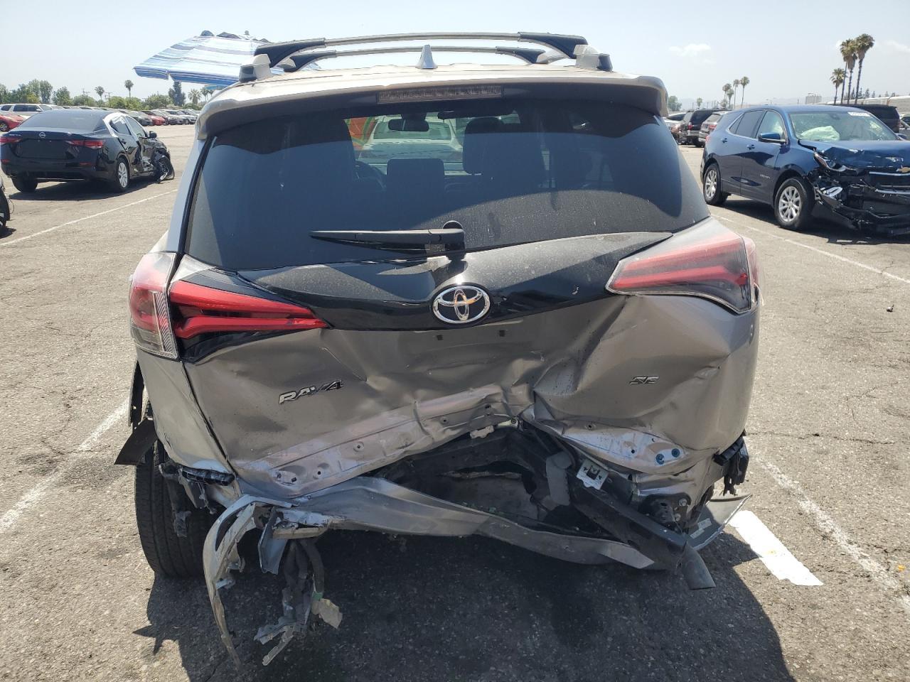 2016 Toyota Rav4 Se - Image 6