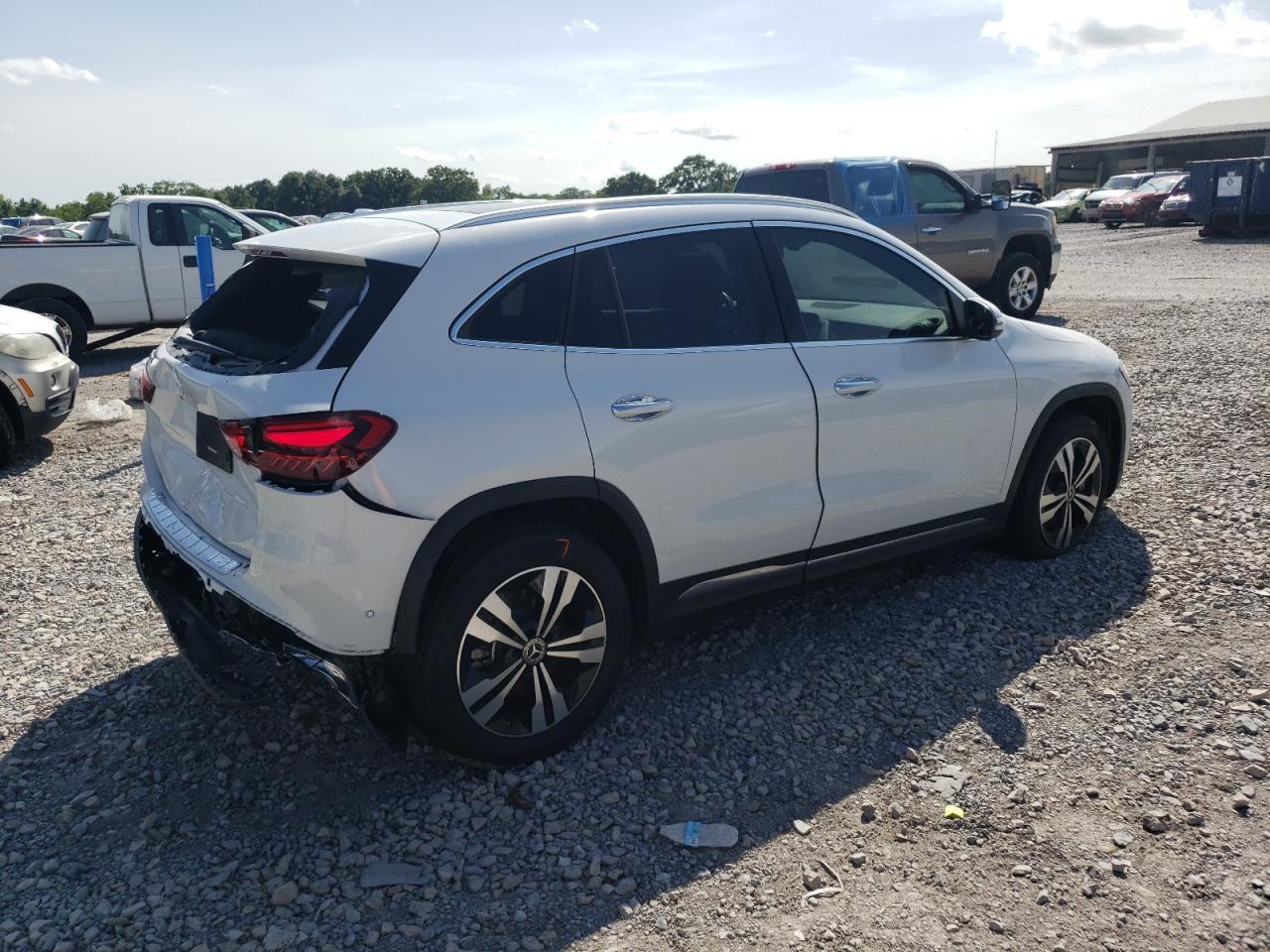 2024 Mercedes-Benz Gla 250 - Фото 3