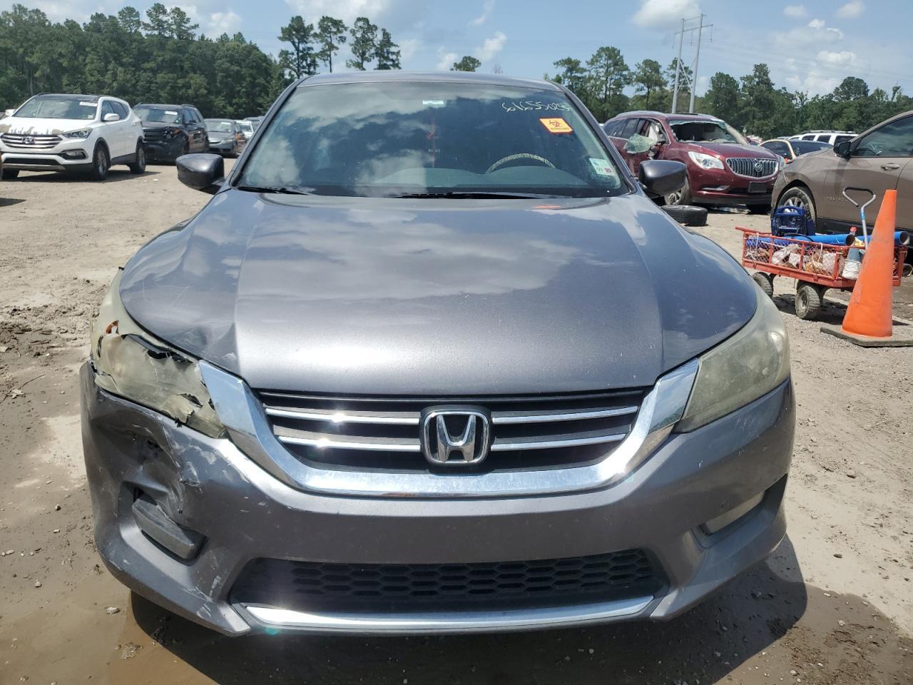 2015 Honda Accord Sport - Image 5