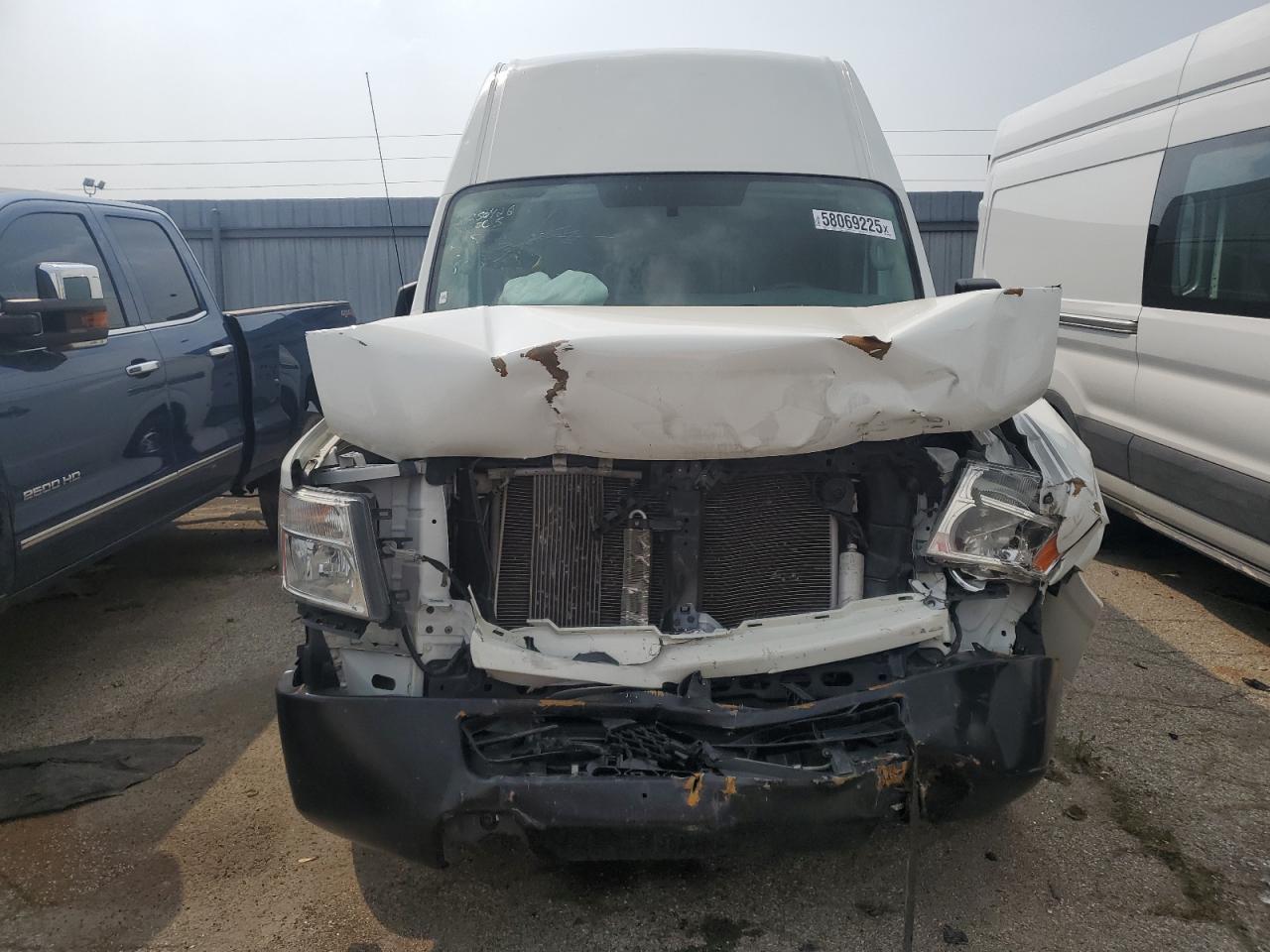 2019 Nissan Nv 2500 S - Фото 5