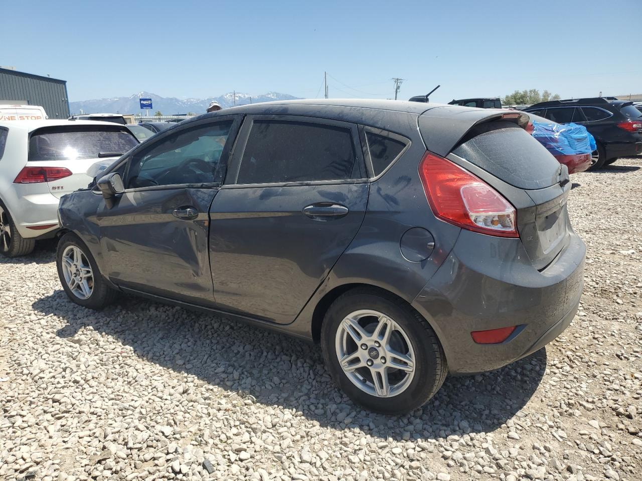 2017 Ford Fiesta Se - Фото 2