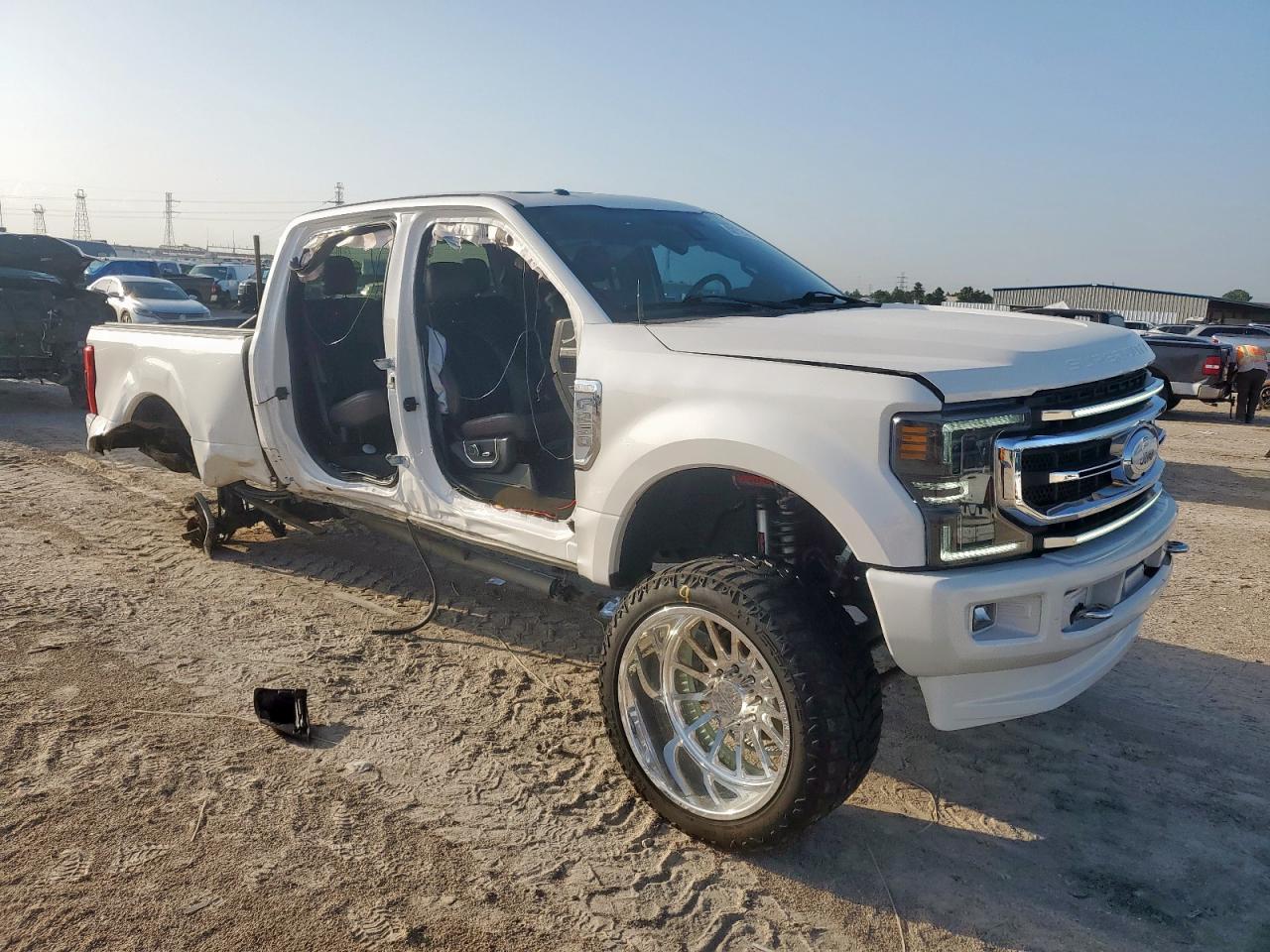2017 Ford F250 Super Duty - Фото 4