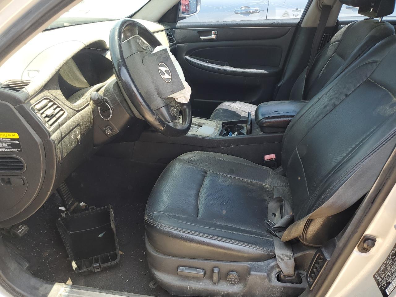 2012 Hyundai Genesis 3.8L - Image 7