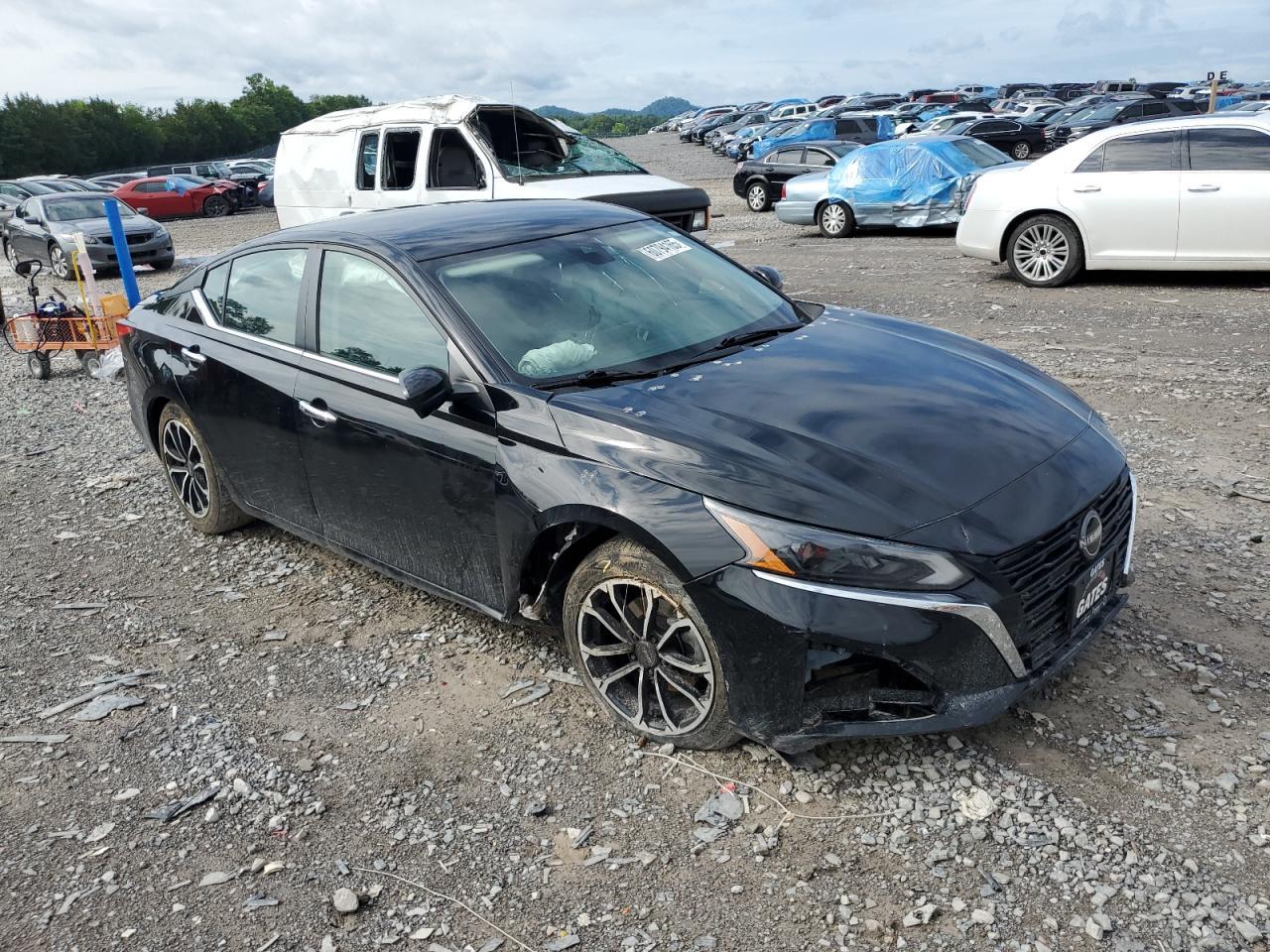 2023 Nissan Altima Sv - Фото 4