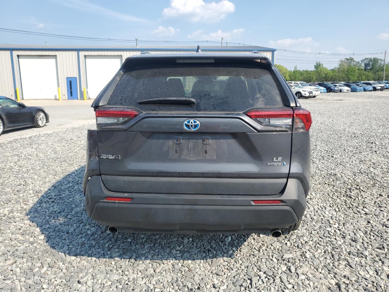2020 Toyota Rav4 Le - Image 6