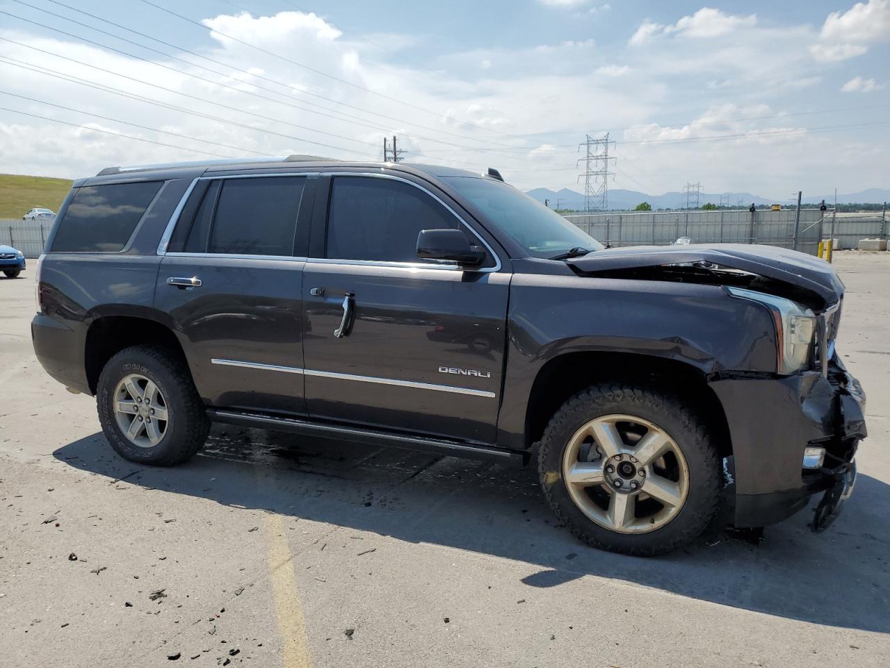2016 GMC Yukon Denali - Image 4