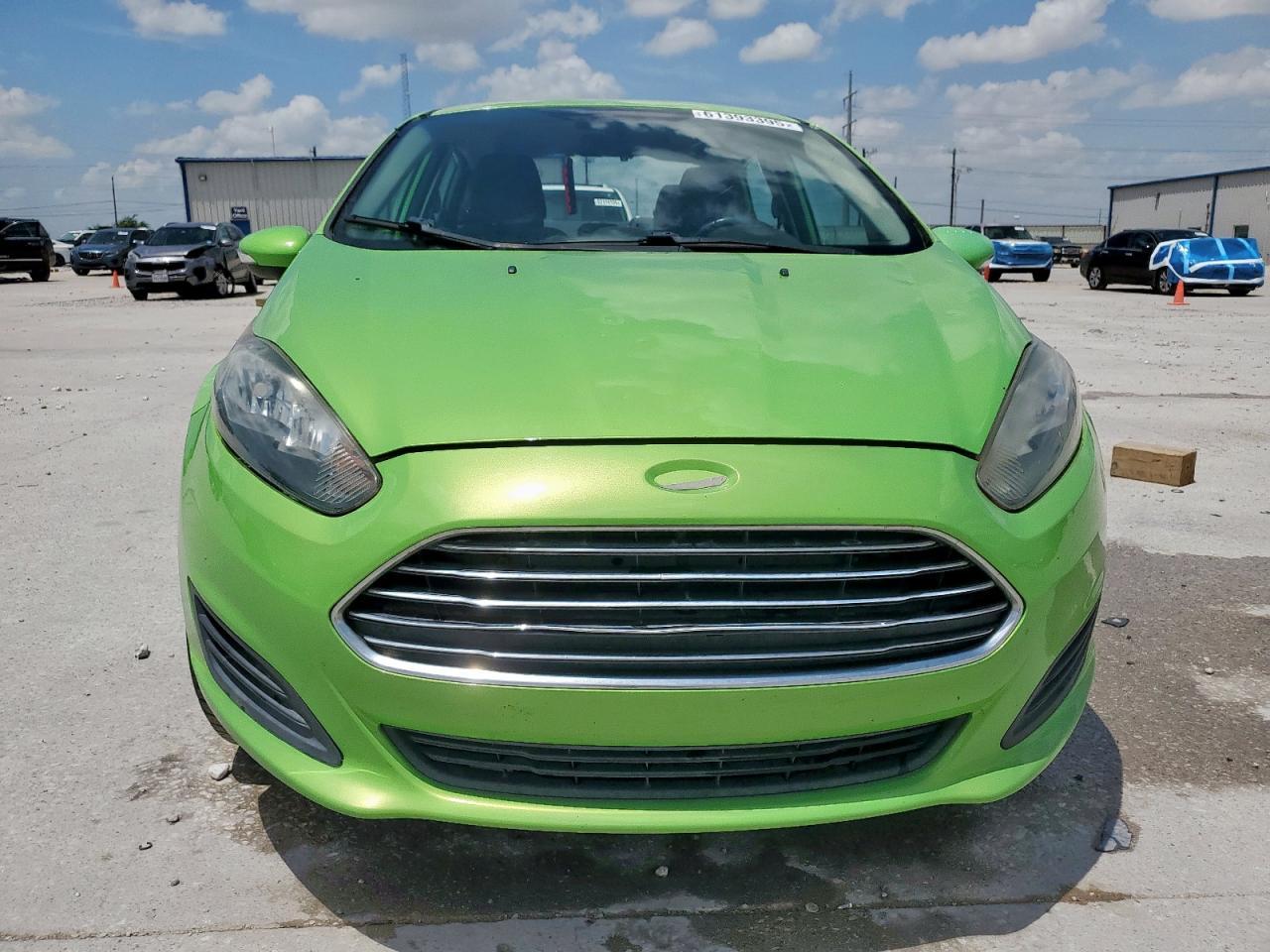 2014 Ford Fiesta Se - Фото 5