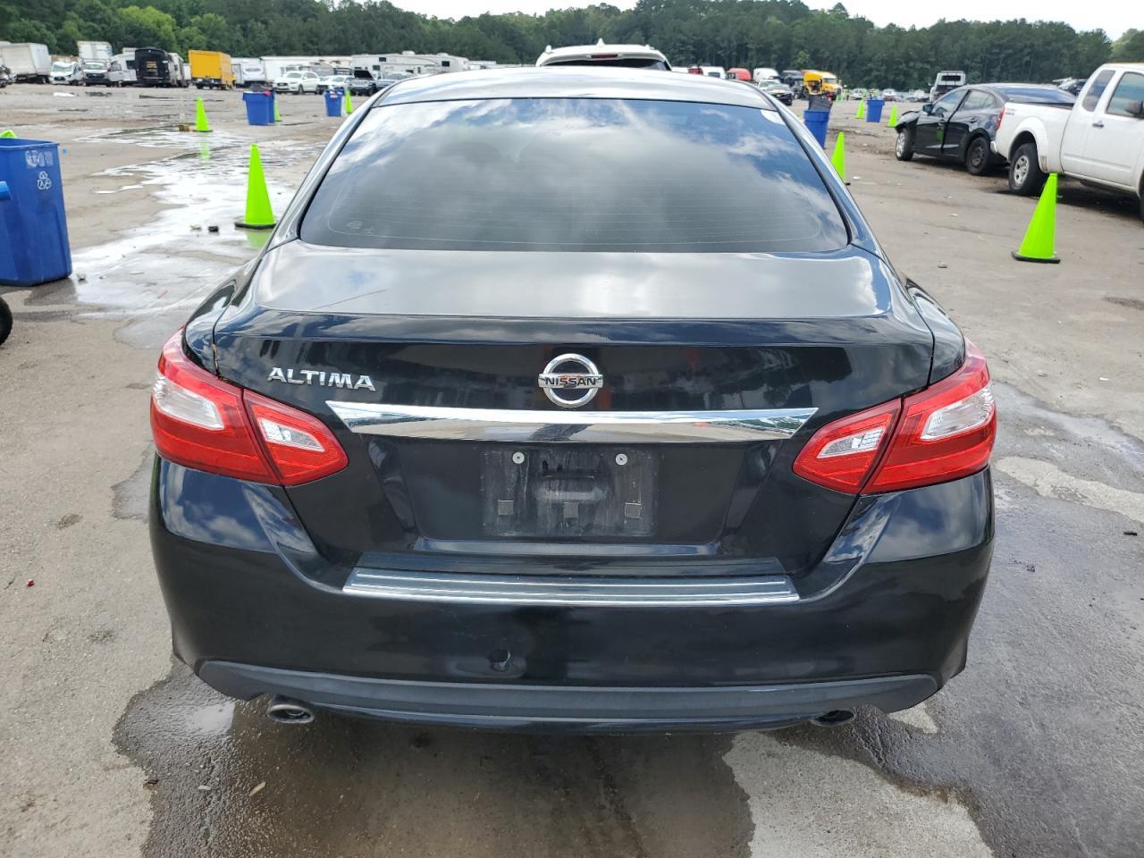 2017 Nissan Altima 2.5 - Фото 6