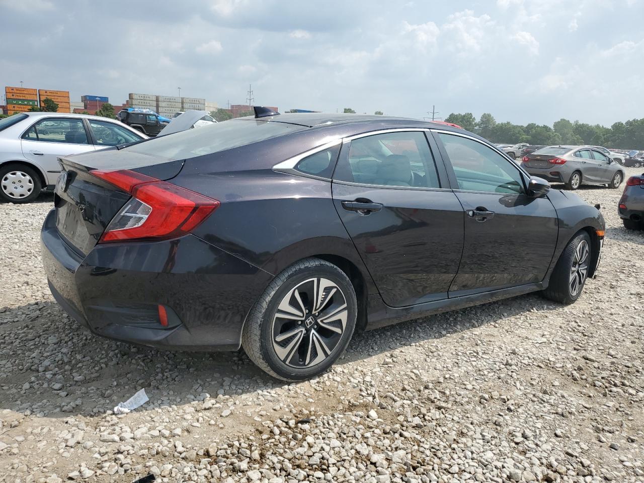 2017 Honda Civic Ex - Image 3